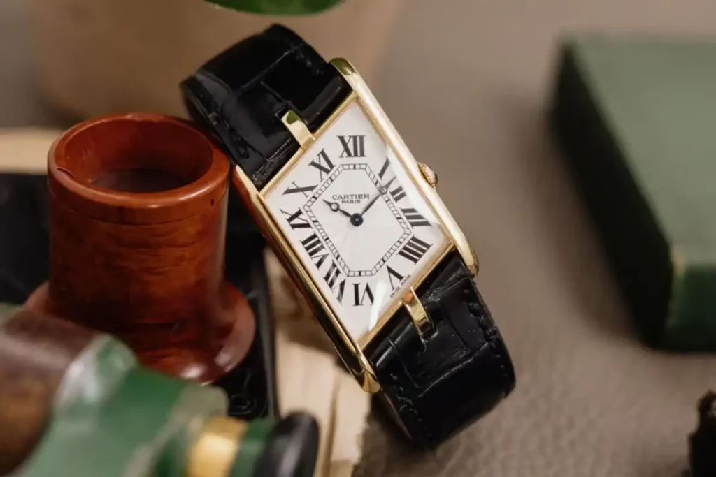 Cartier Tank Asymétrique