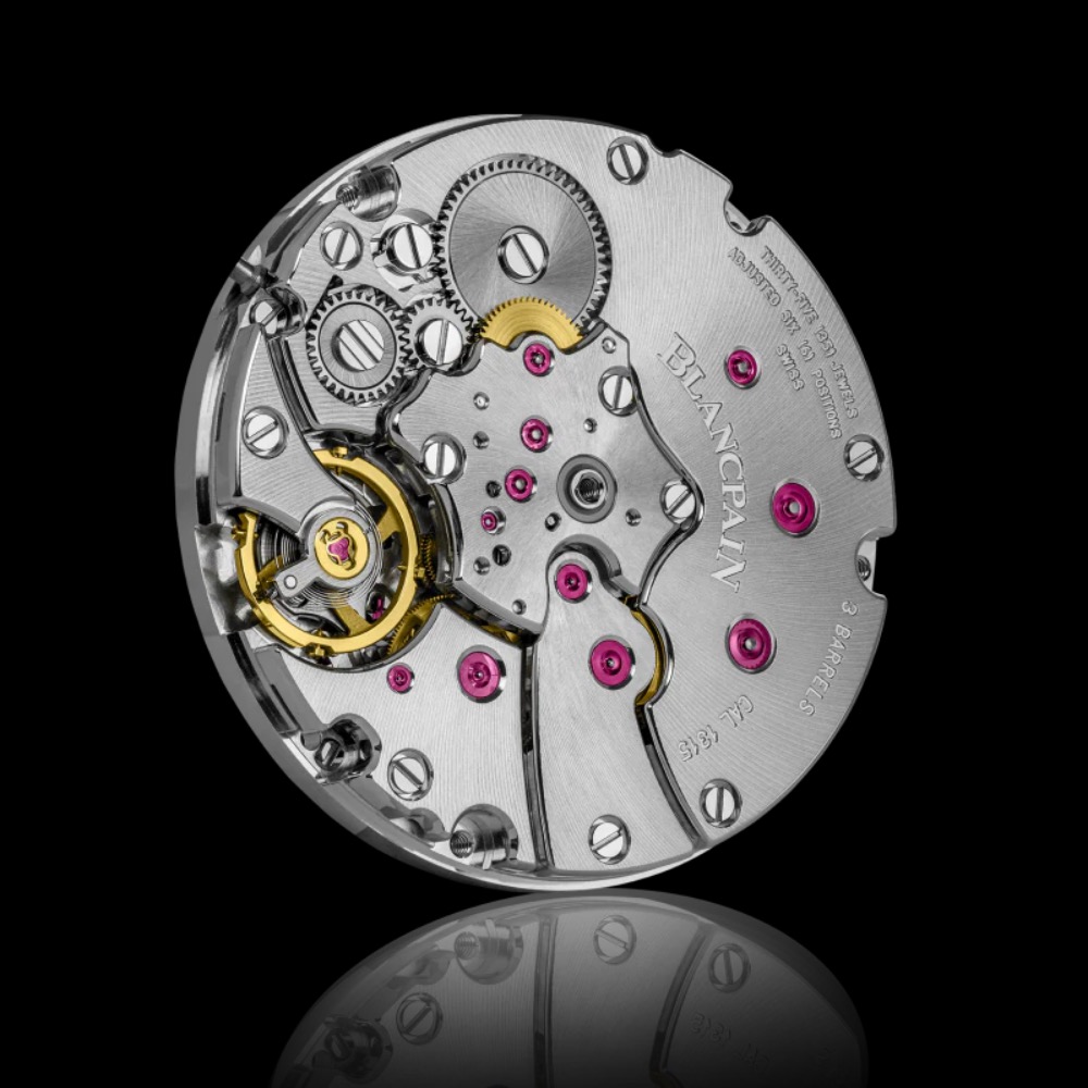 movement 1315 of blancpain fifty fathoms