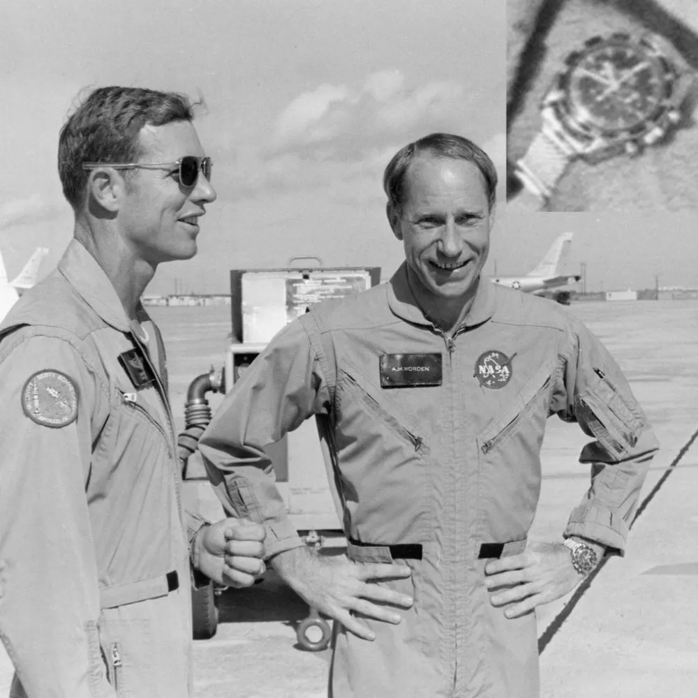Dettaglio di un bracciale JB Champion in acciaio associato agli astronauti della NASA