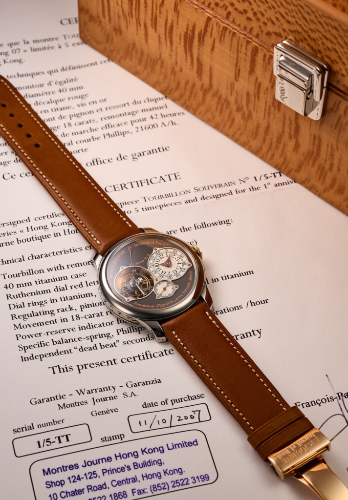 Lotto 85 - F.P. Journe Tourbillon Souverain Anniversaire “Hong Kong”, "Number 1 of 5” | Credits: Phillips