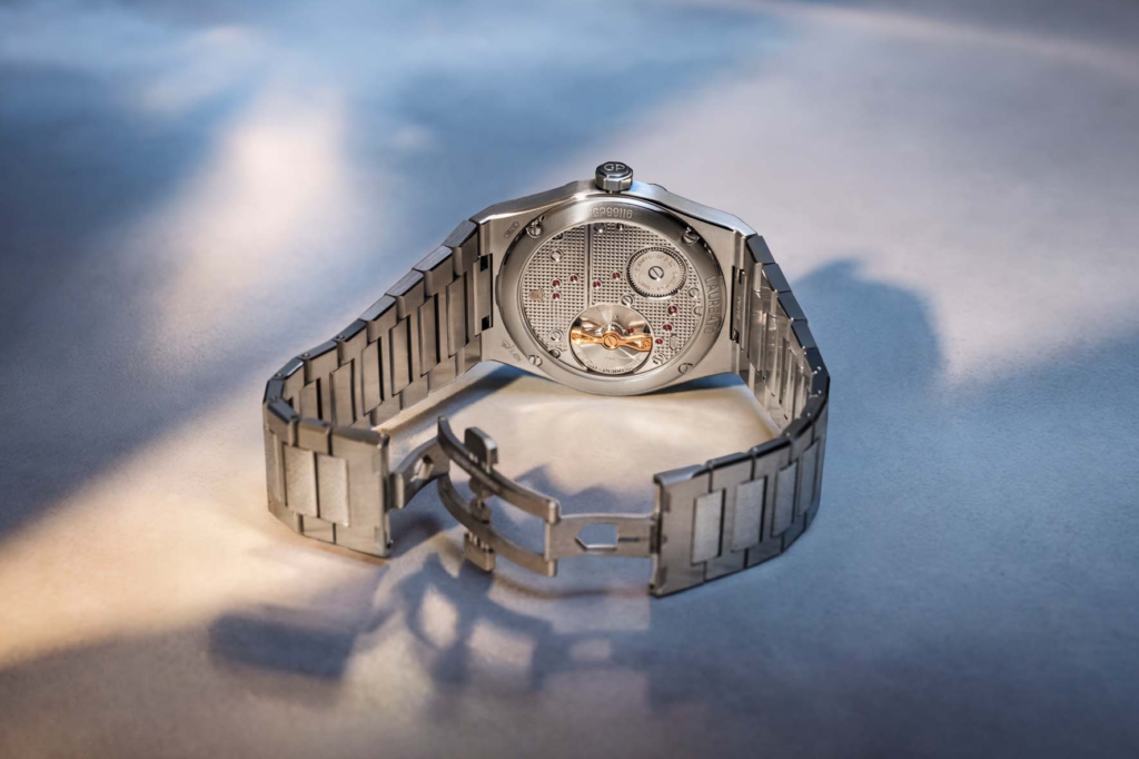 Il nuovo Girard-Perregaux Laureato Fifty Tourbillon Micro-Rotor 39 mm