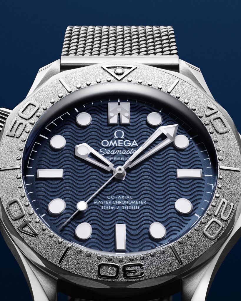 OMEGA svela i nuovi Seamaster Diver 300M: Team James Bond o SPECTRE?