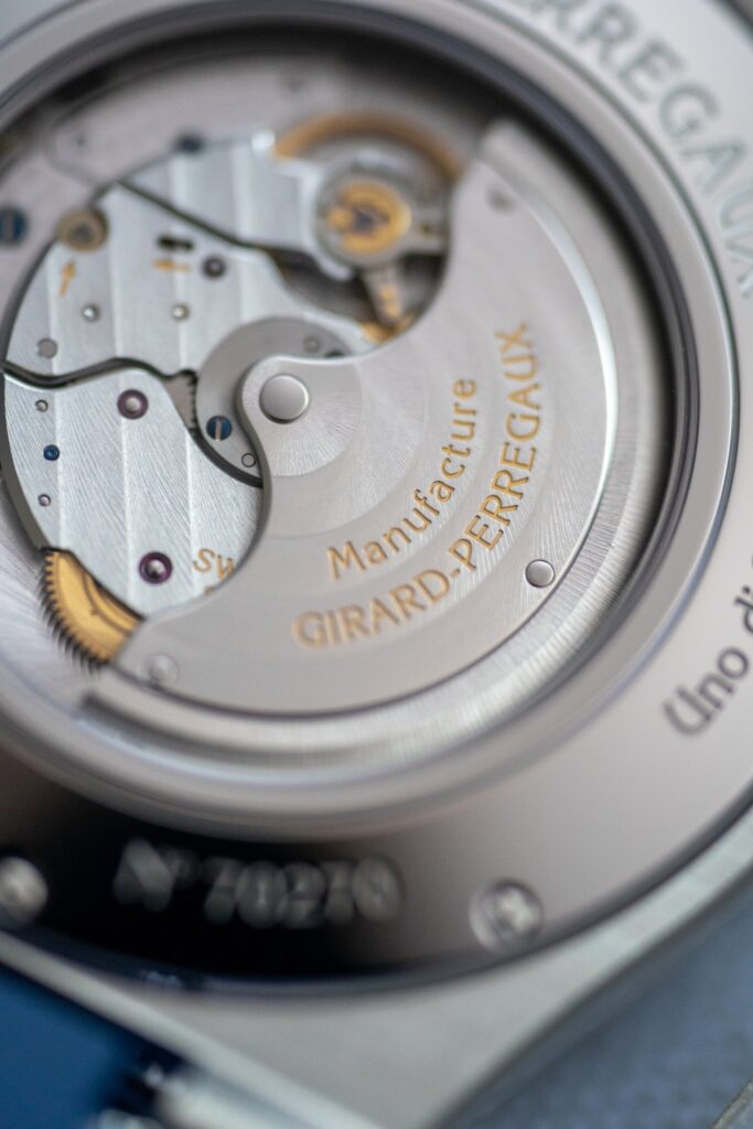   Girard-Perregaux Presents the Laureato Chronograph "Azzurro" at Milan Watch Week  