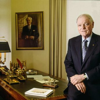 Philippe Stern, storico presidente di Patek Philippe, protagonista della rinascita dell'orologeria meccanica e artefice del successo moderno della Maison
